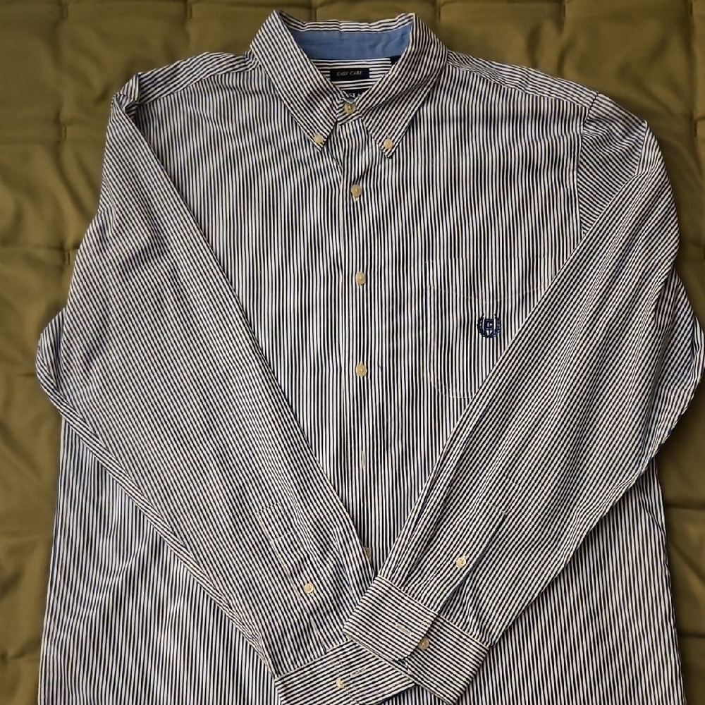 Chaps Easy Care Men's Striped Button-Down Shirt Blue and White Size Large
